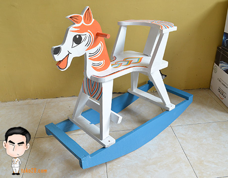 Jual mainan kuda kayu termurah di Surabaya