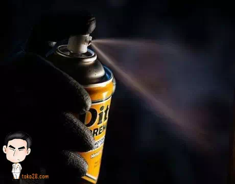 Cat semprot murah merk Diton Premium 